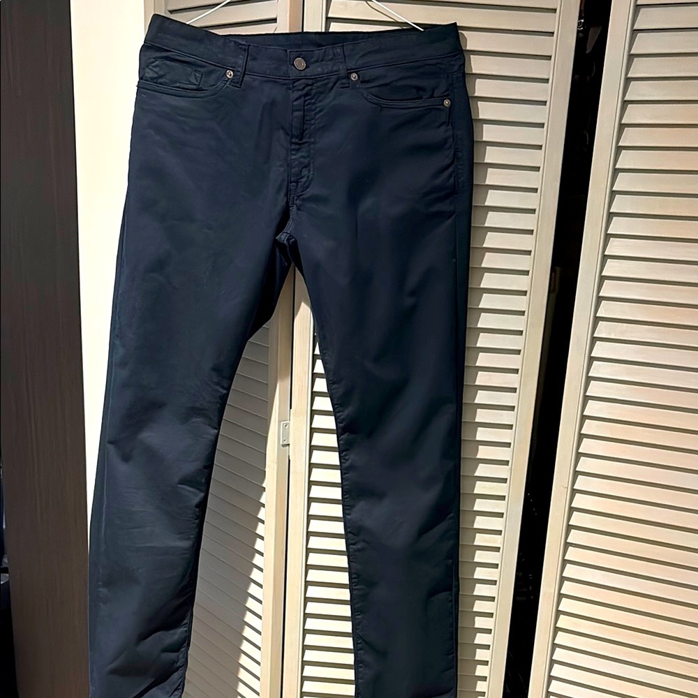 Faconnable Men’s Marine Blue Cotton Pants. NWOT.